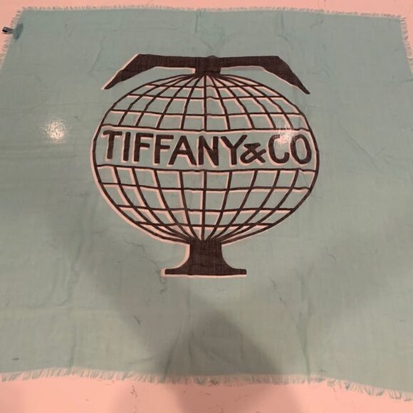 Tiffany & Co. Cashmere and Silk Scarf - New - Picture 2 of 12